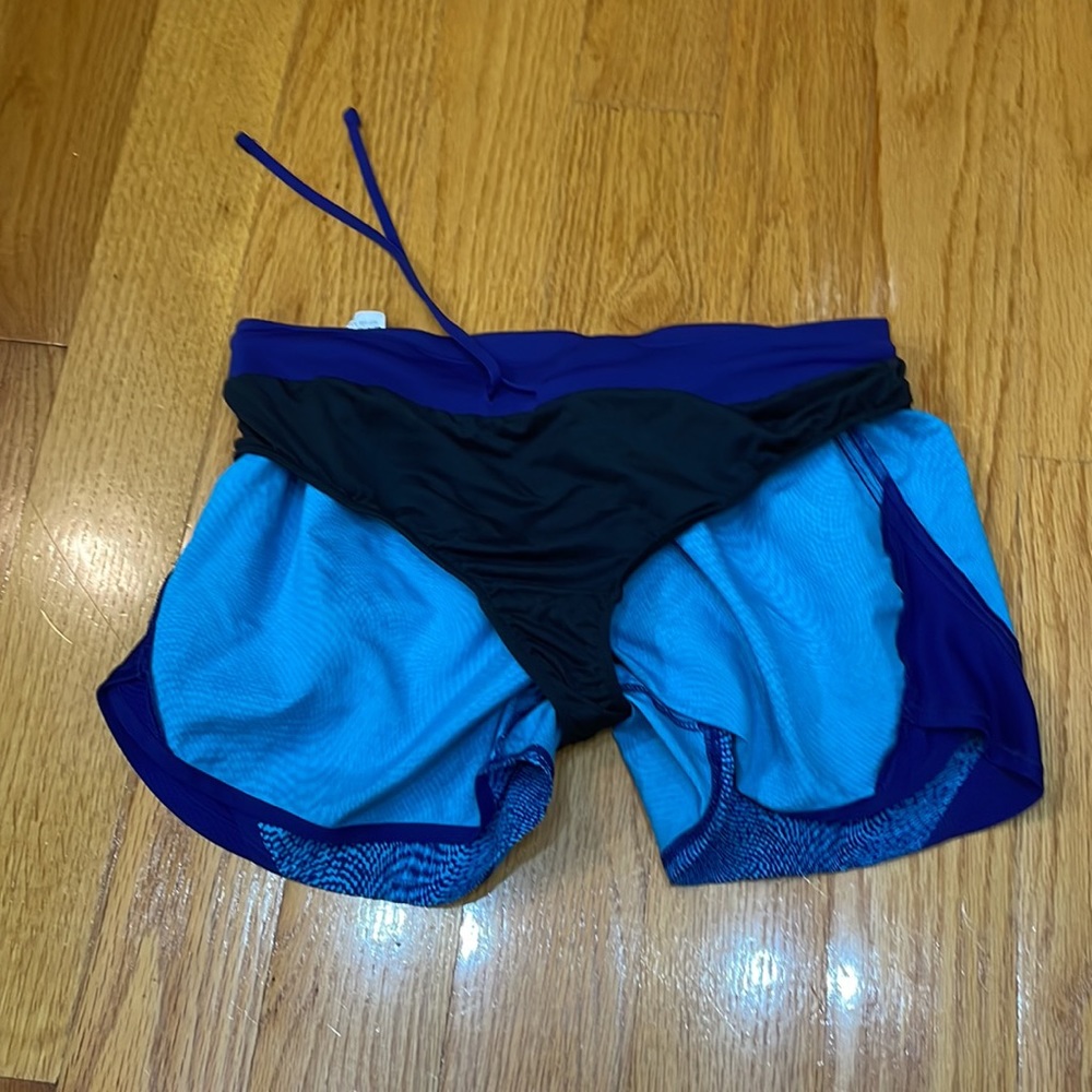 Under Armor Shorts Women's Small
New Fly By 2.0 Activewear - Picture 3 of 7